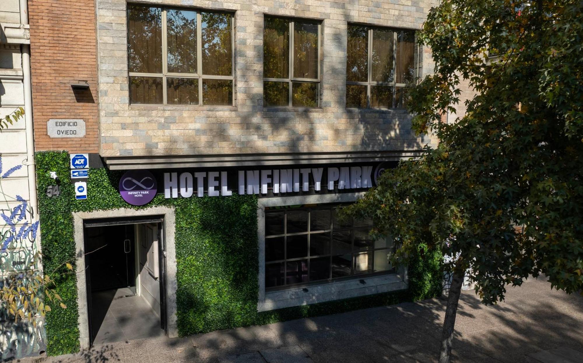 Infinity Park Hotel 산티아고 외부 사진
